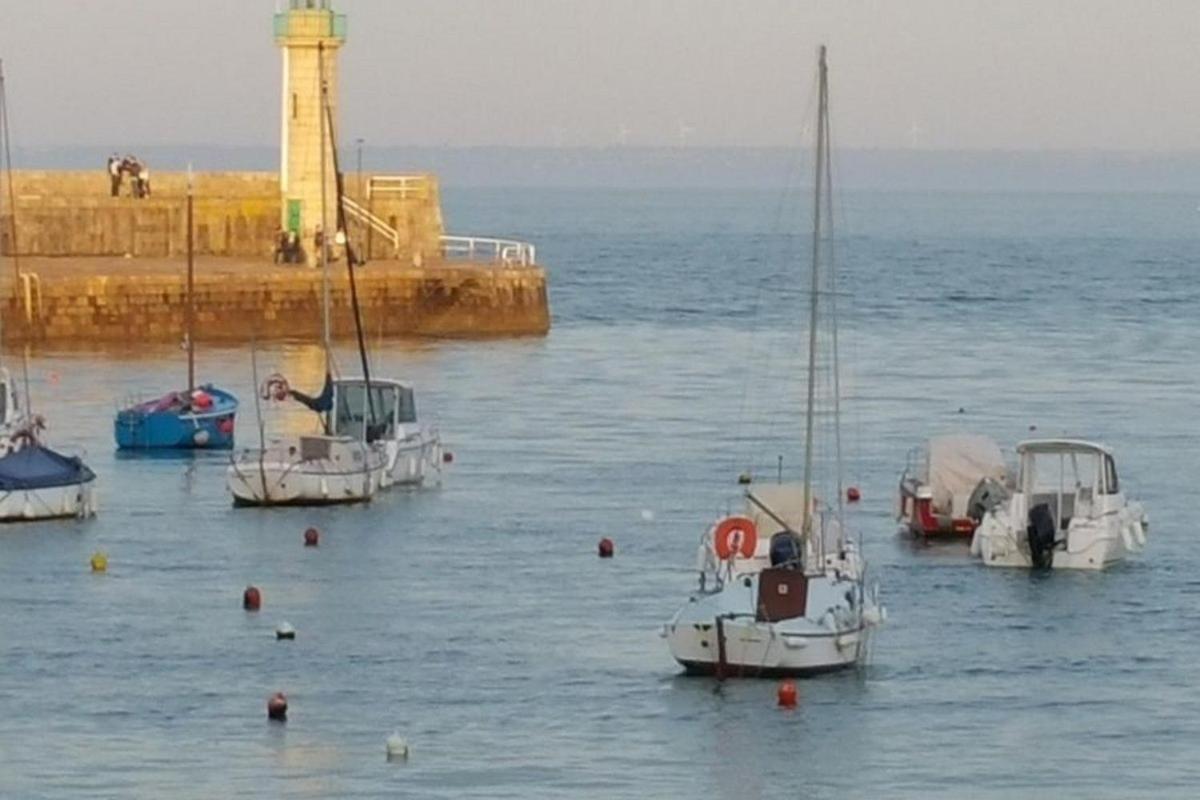 Ferienwohnung Au Bruit Des Vagues Binic Exterior foto